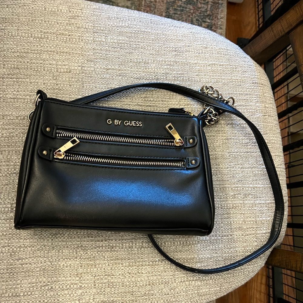 G by Guess black crossbody purse